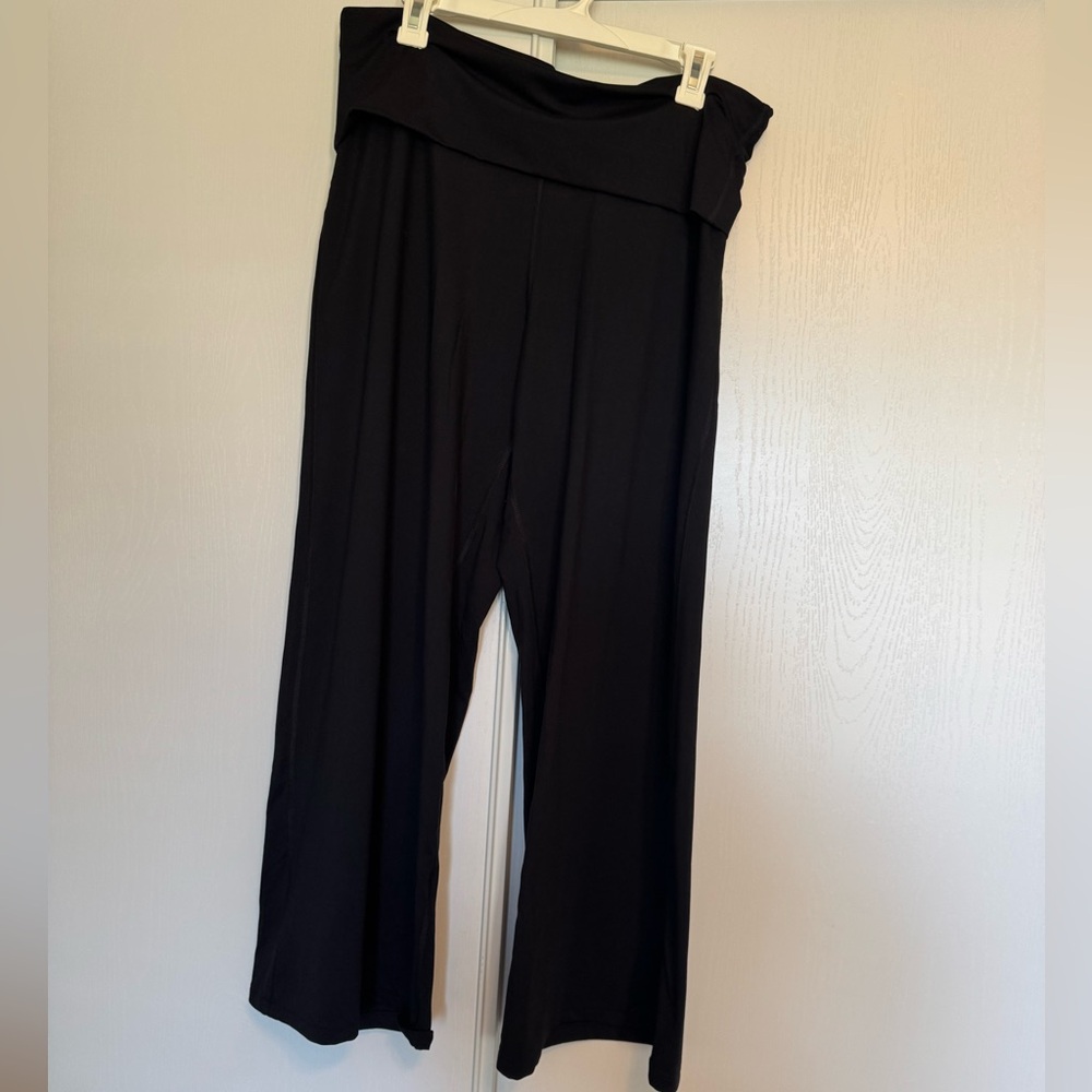 Fabletics Fold Over Wide Leg Yoga Pants - Picture 2 of 8
